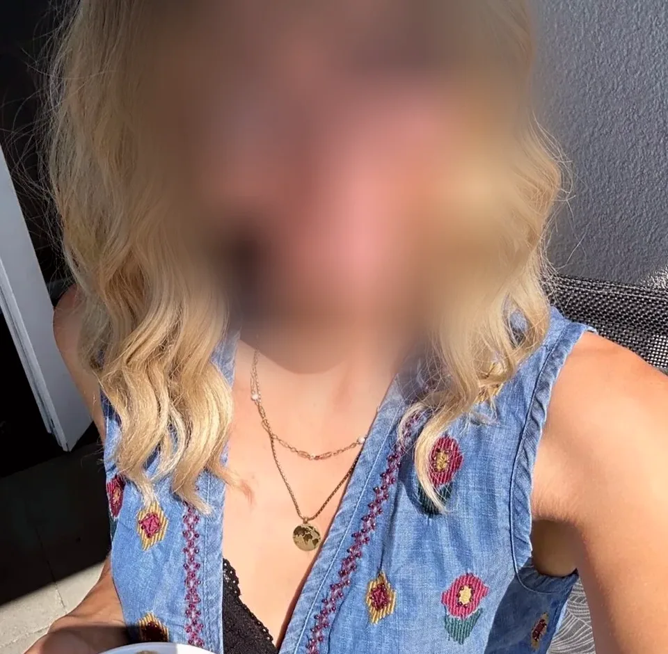 Christina, 26