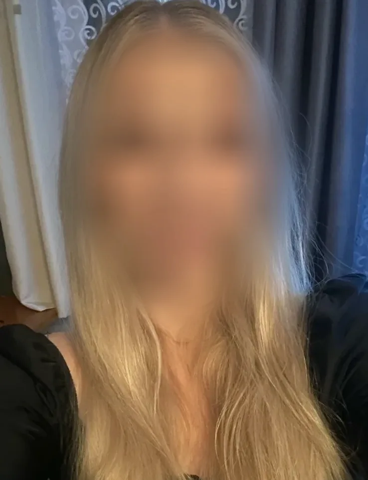 Esther, 26