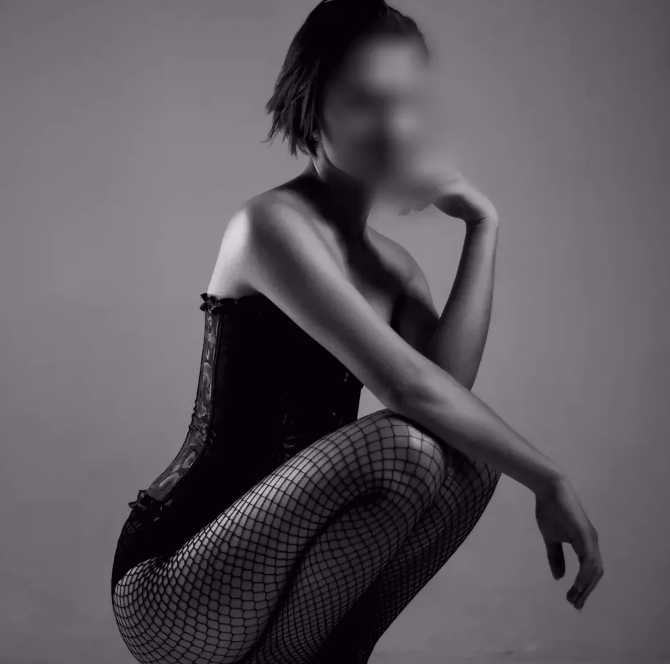 Helena, 20