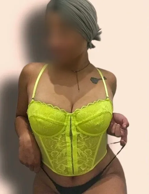 Susanne, 27